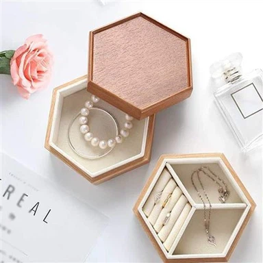Kotak Perhiasan Heksagonal Kayu yang Dipersonalisasi